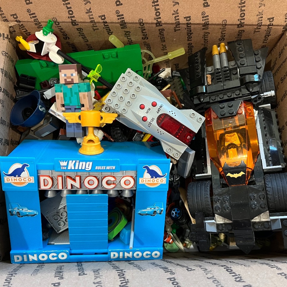 Random Pieces of Lego and possible OYO